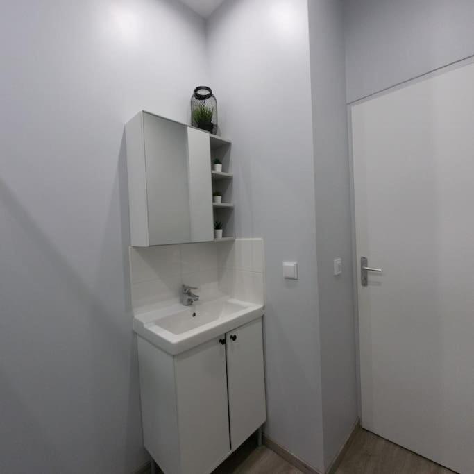 *Douceur Des Tropiques*Parisis Apartment Argenteuil Exterior photo